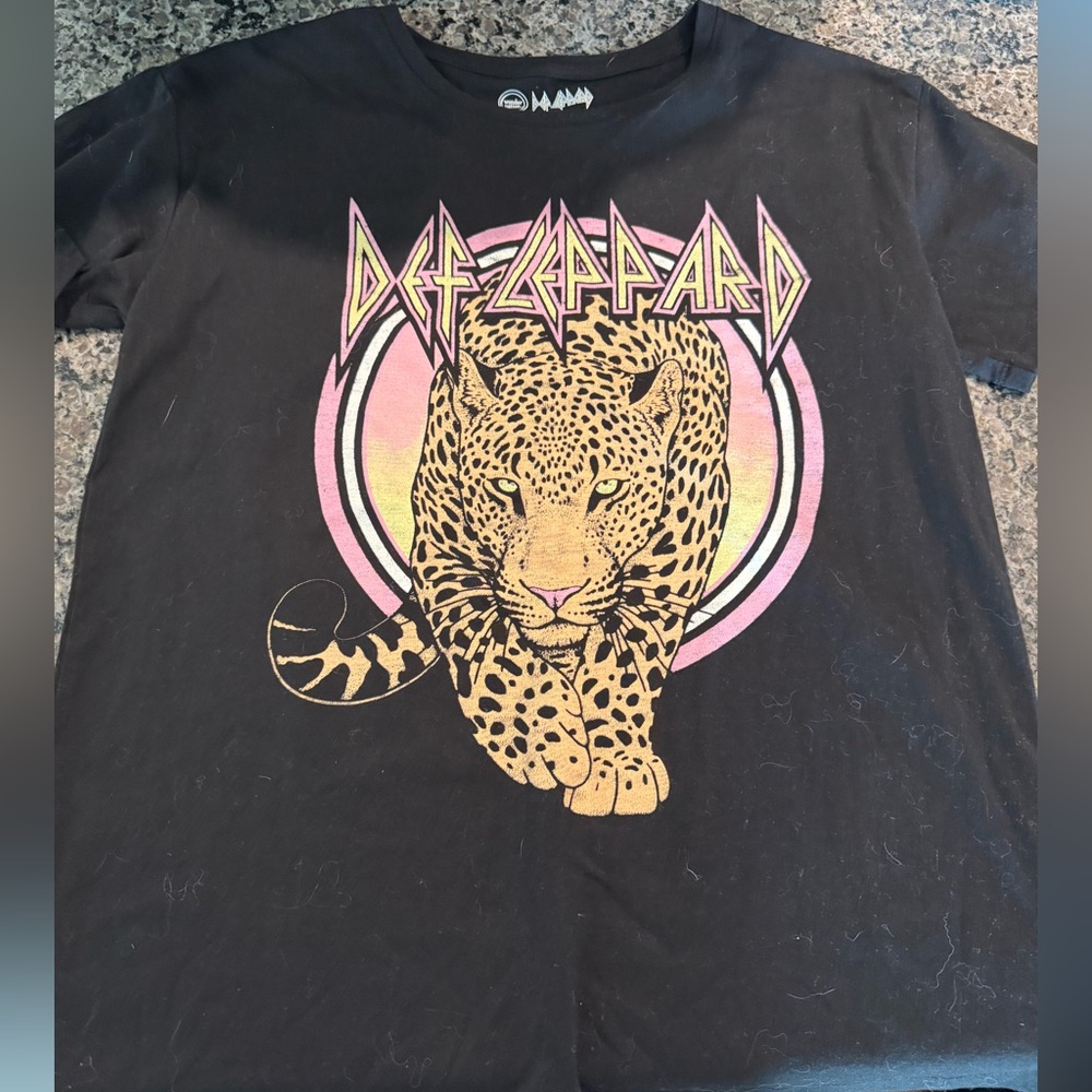 Wonder Nation Black Def Leppard Graphic Tee
